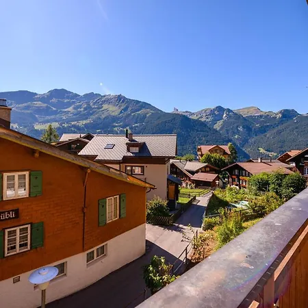 Bella Vista 4 *