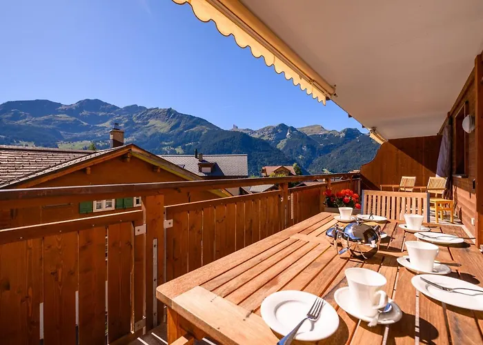 Bella Vista 4 *